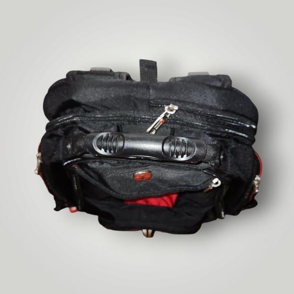 Swiss Army backpack Black Red Perfect For Air Travel Laptop backpack - Picture 9 of 16